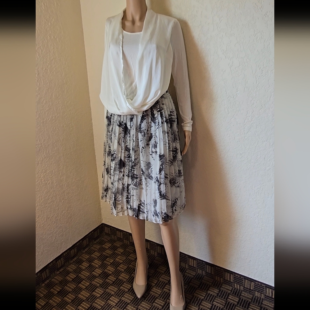 Elegant White Drape Blouse